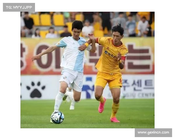 亚冠决赛前瞻:两队谁能占得先机? 亚冠决赛前瞻:两队谁能占得先机?