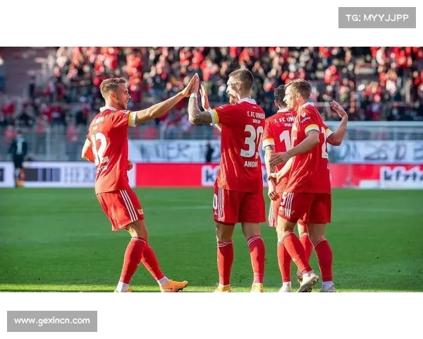 勒沃库森豪取四连胜，状态回暖