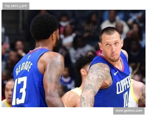 快船队队员积极拼搏，带领球队走向胜利