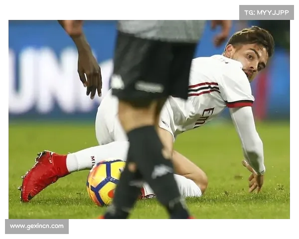 那不勒斯力压群雄，稳居榜首