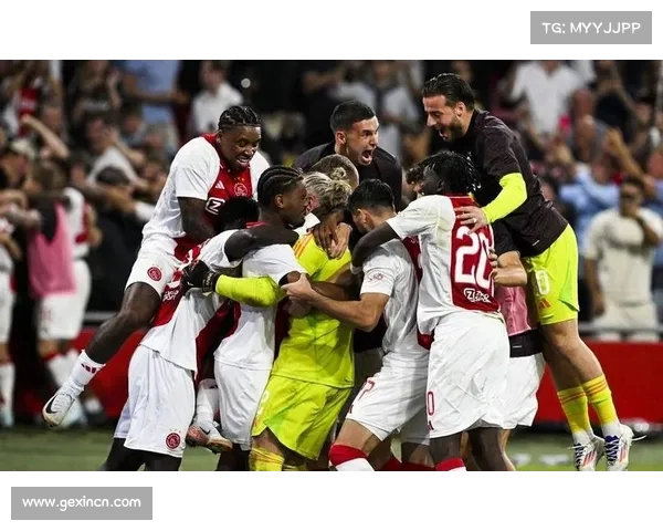 欧联杯阿贾克斯主场力克年轻人